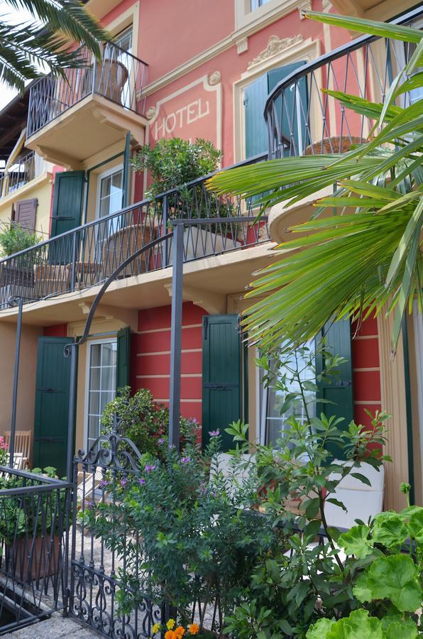 Hotel Du 3*